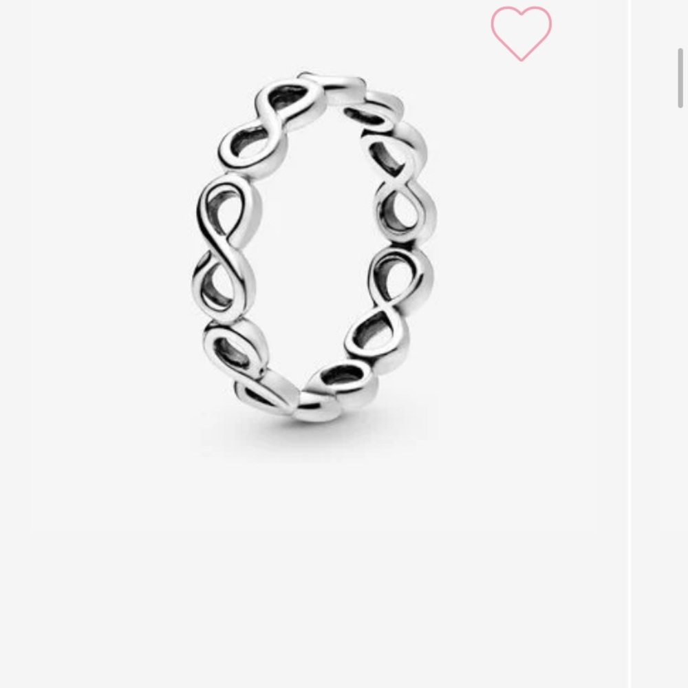 Used but in good condition pandora infinity ring